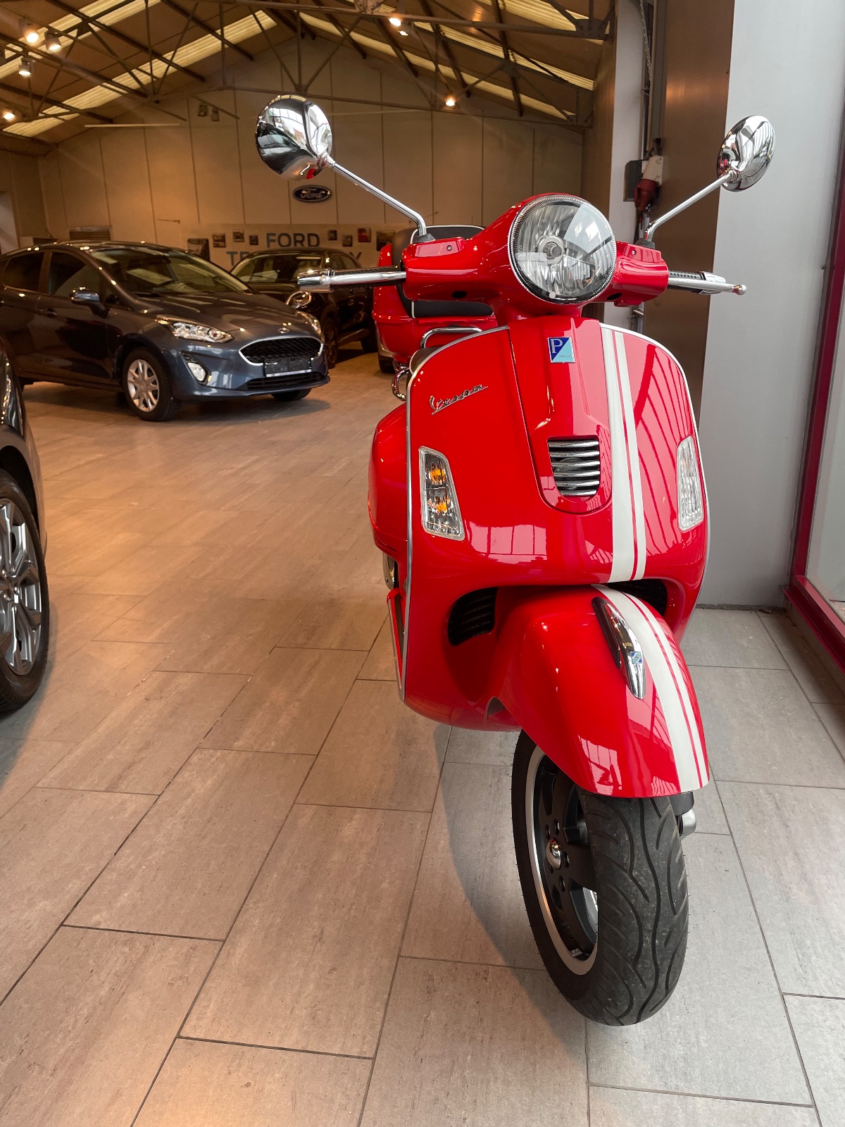 Vespa Gts 300